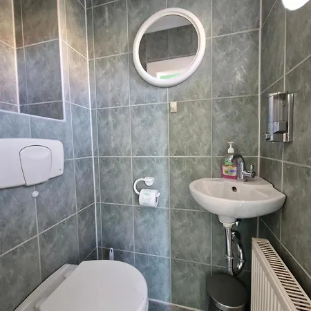 Mit Sauna Und Balkon Nahe Park Sanssouci * Potsdam