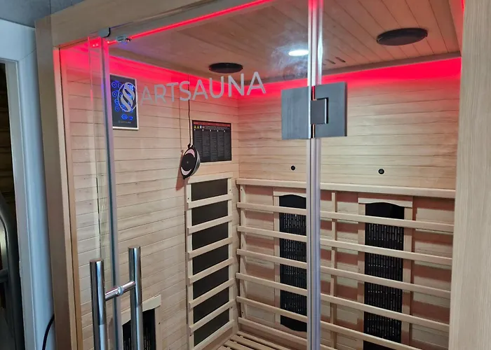 Mit Sauna Und Balkon Nahe Park Sanssouci بوتسدام